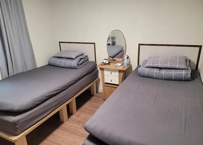 Able Hongdae Hostel *