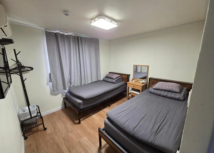 Able Hongdae Hostel *